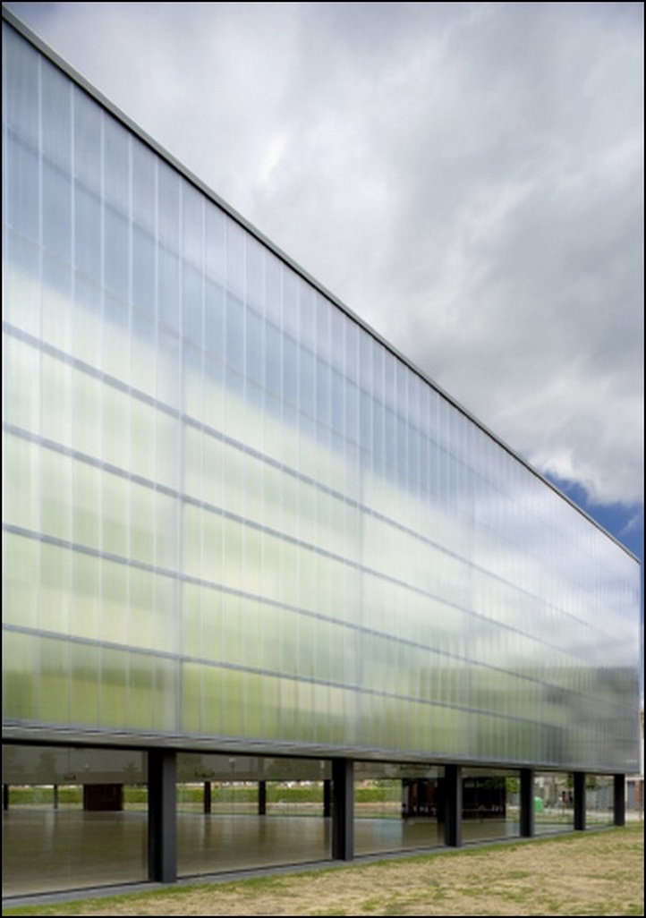 Sistemas (Policarbonato Celular) - Instalaciones Deportivas - Polideportivo Olot (Girona)