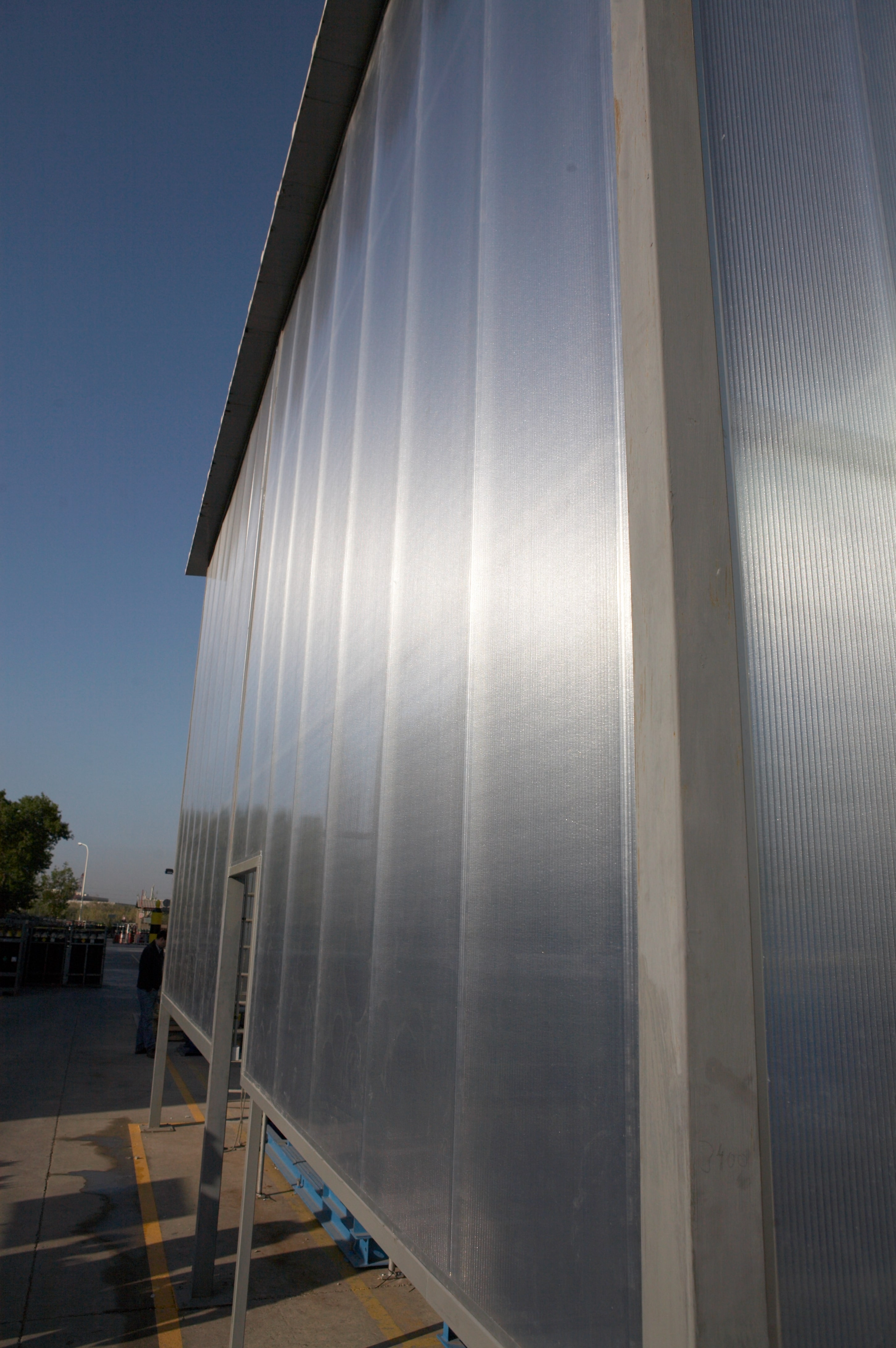 Sistemas (Policarbonato Celular) - Obra Privada - Praxair (Zona Franca - Barcelona)