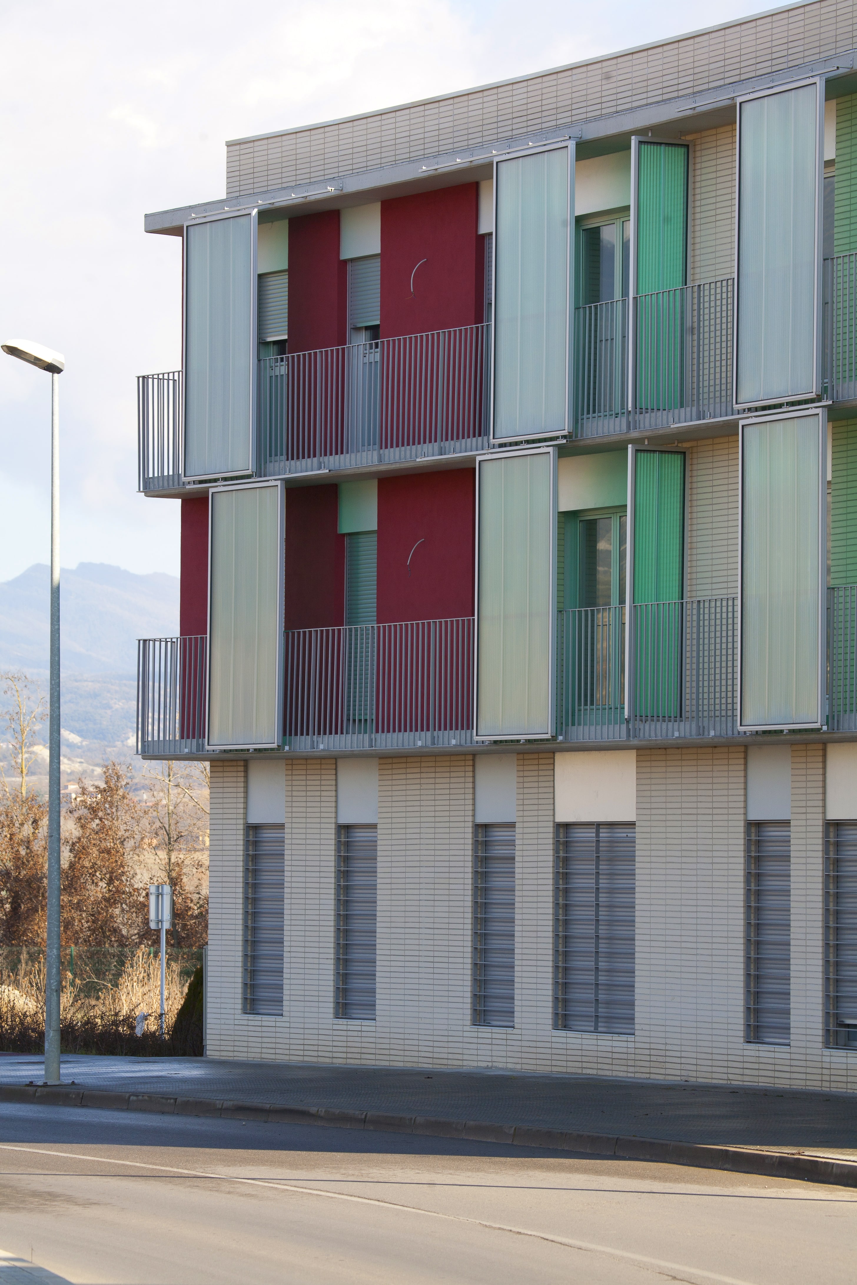 Sistemas (Policarbonato Celular) - Vivienda - Viviendas VPO Torello