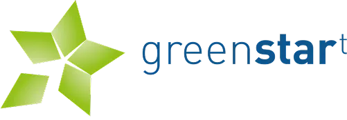 Logo von greenstart mit einem stilisierten, grünen Stern aus fünf rautenförmigen Elementen auf der linken Seite und dem Schriftzug „greenstart“ in Blau, wobei „start“ fett geschrieben ist.
