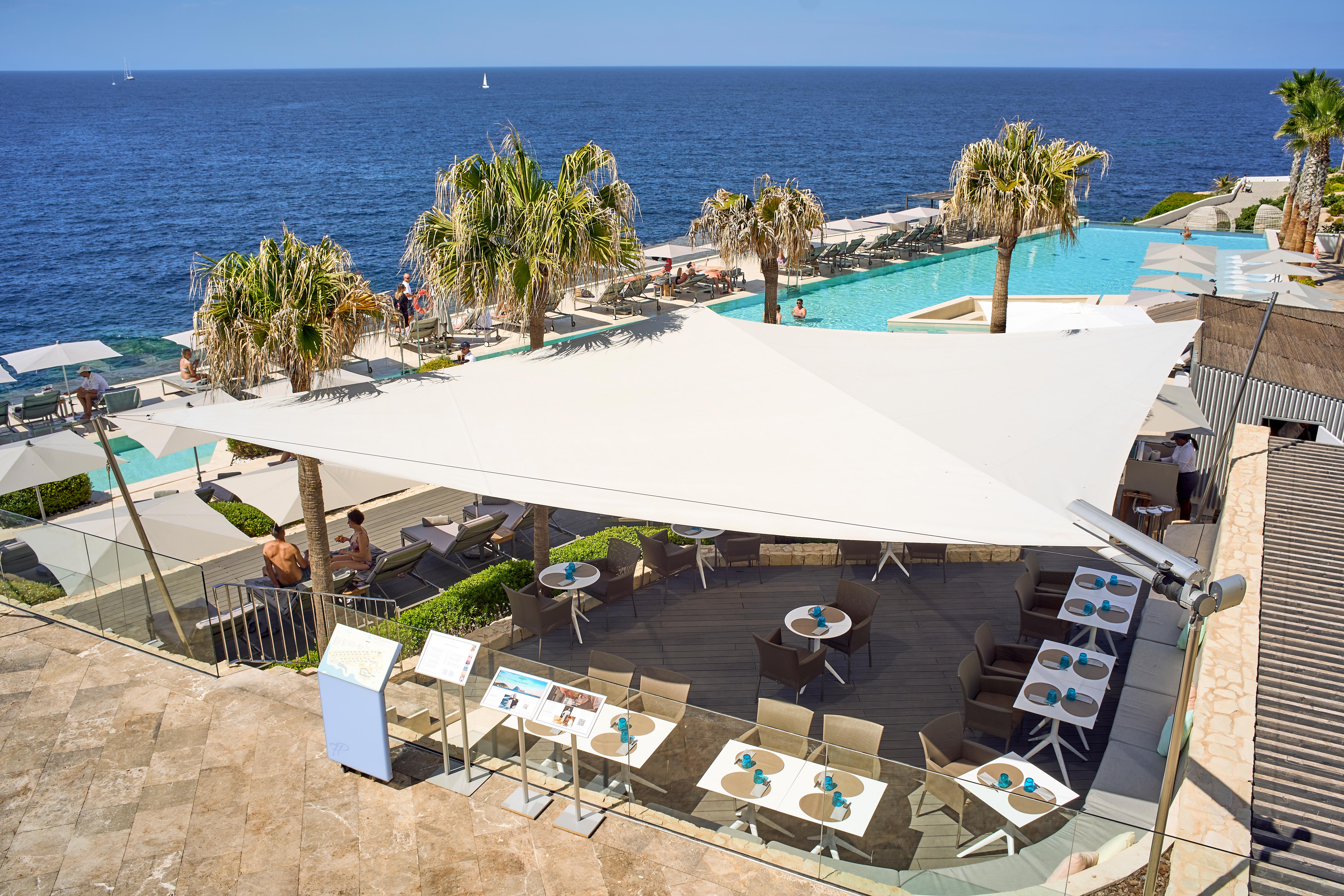 Gastronomie und Hotellerie vertrauen auf SunSquare Sonnensegel.