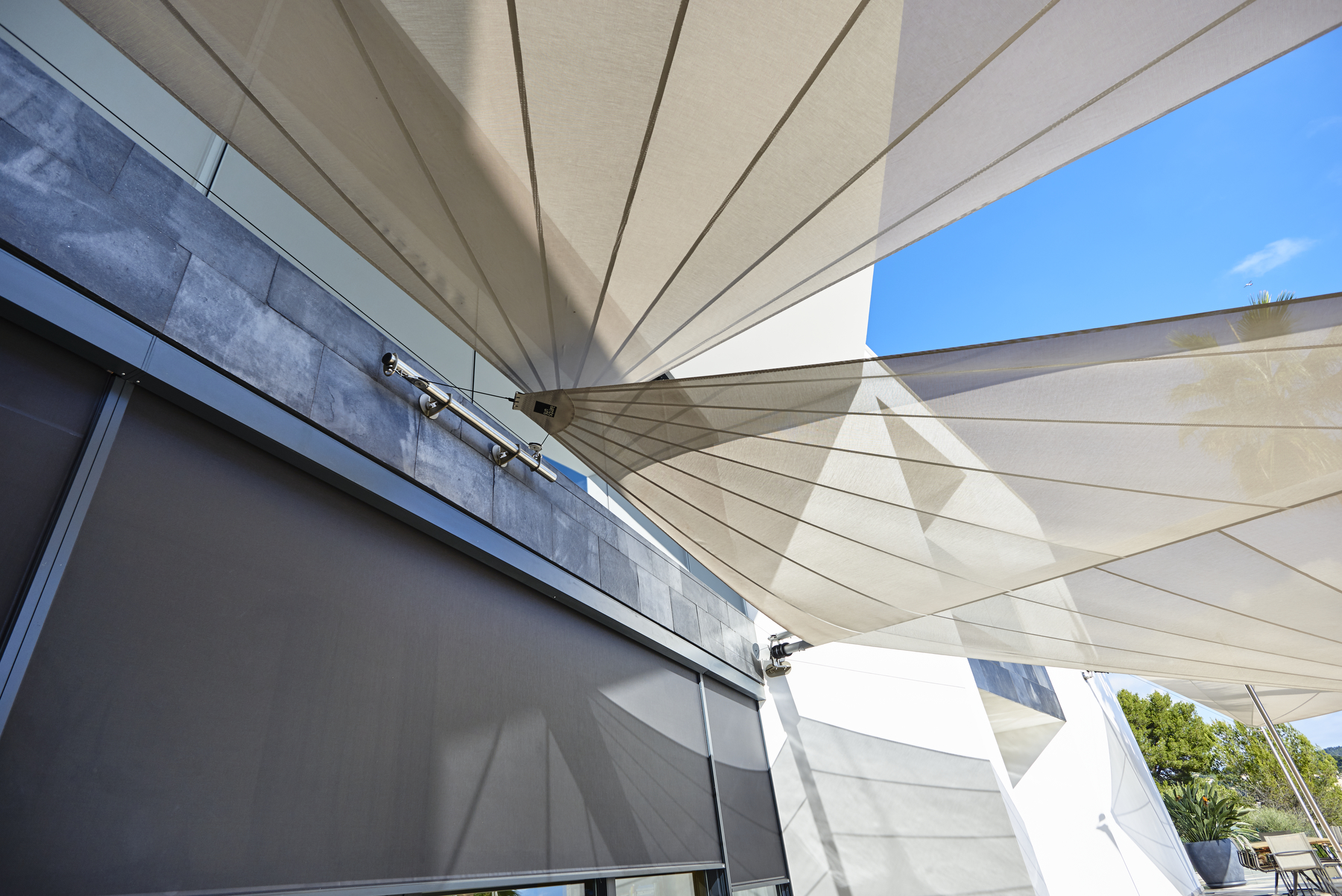 Architektur und Design - SunSquare Sonnensegel für Villa auf Mallorca.