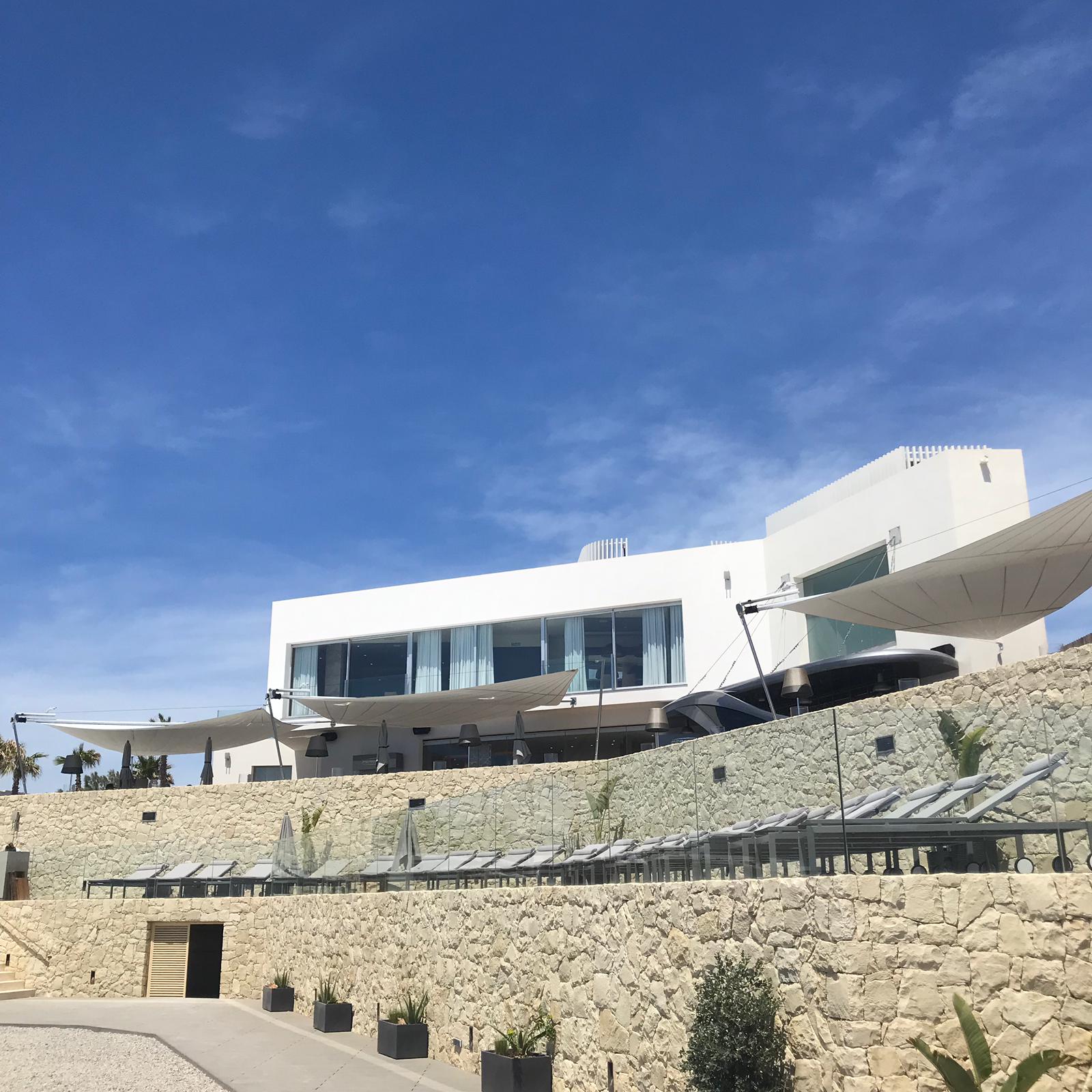 7Pines Resort Ibiza + SunSquare + Incompar Balear S.L.