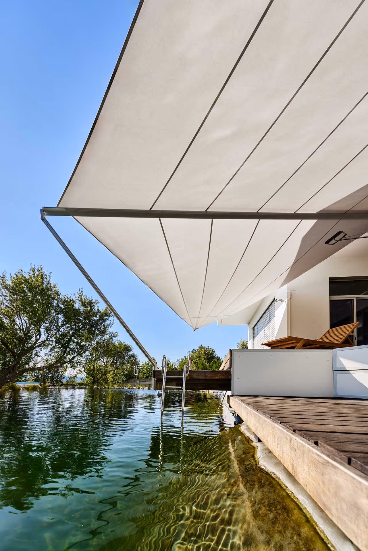 Durch enge Zusammenarbeit mit den Auftraggebern entstand ein individuelles Schattenerlebnis.