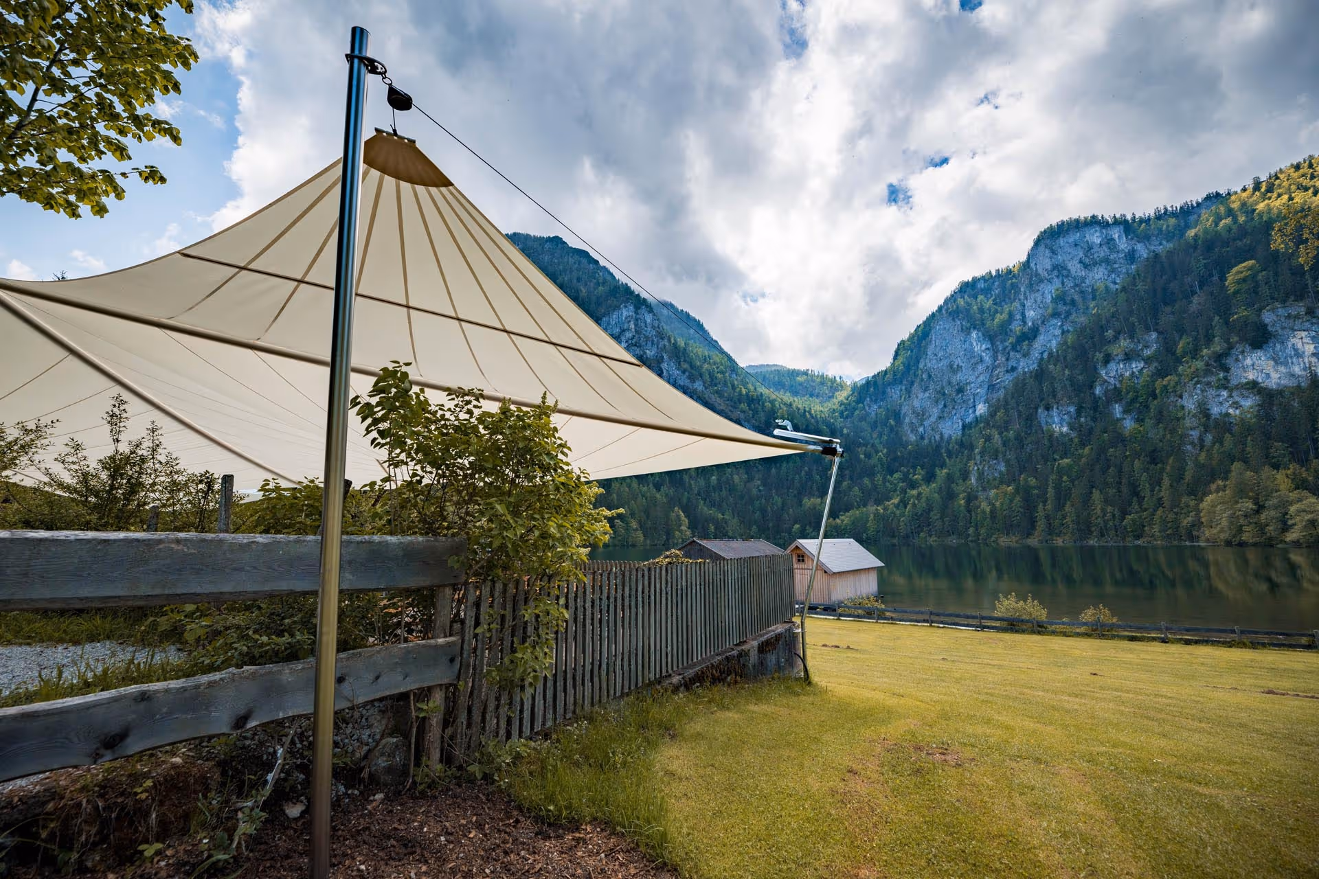 Ein Blick in die Berge von Windischgarsten - mit SunSquare als Wetterschutz.