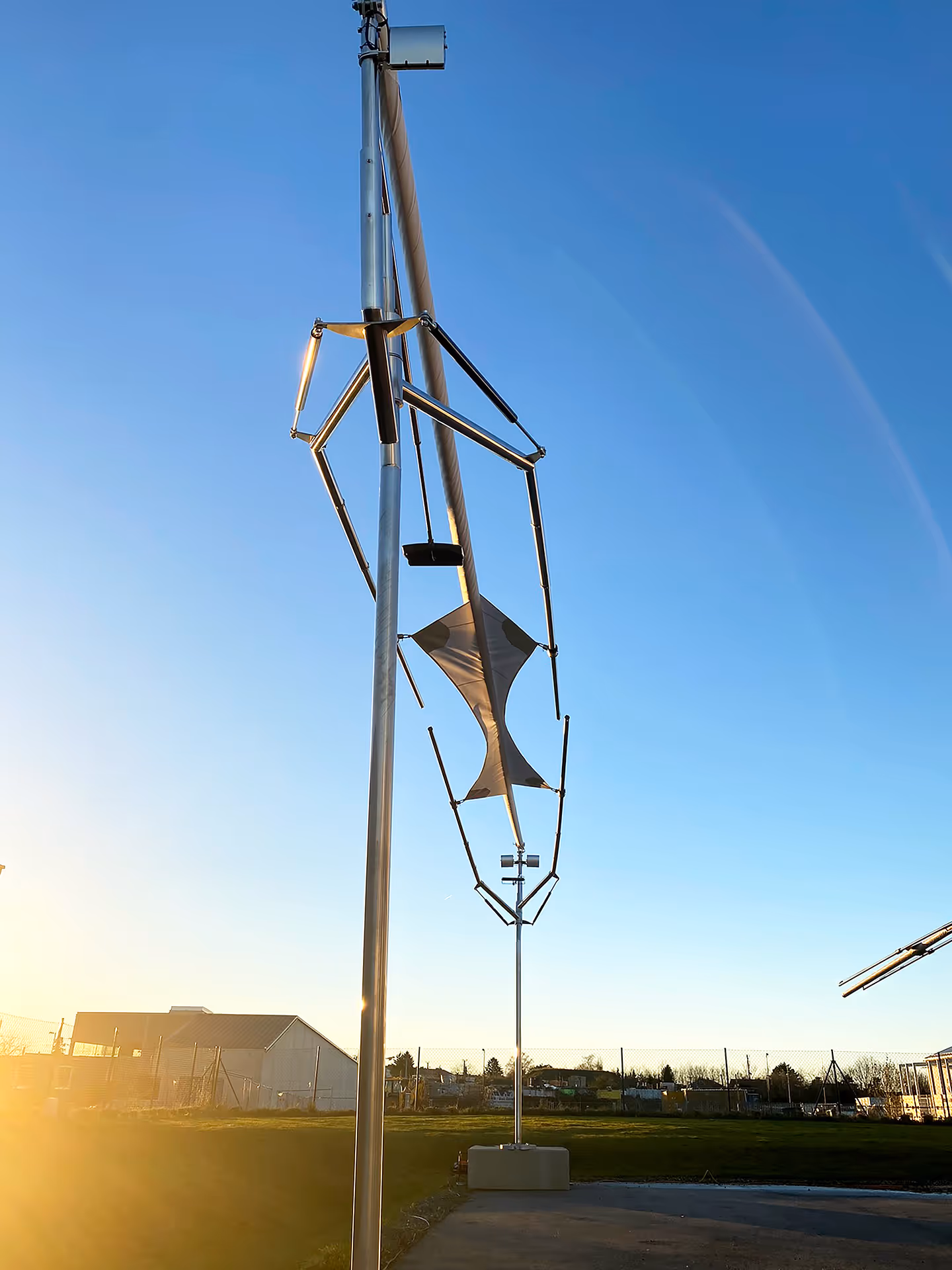 Der geschlossene FOLD & ROLL AXIS am Standort in Tulln.