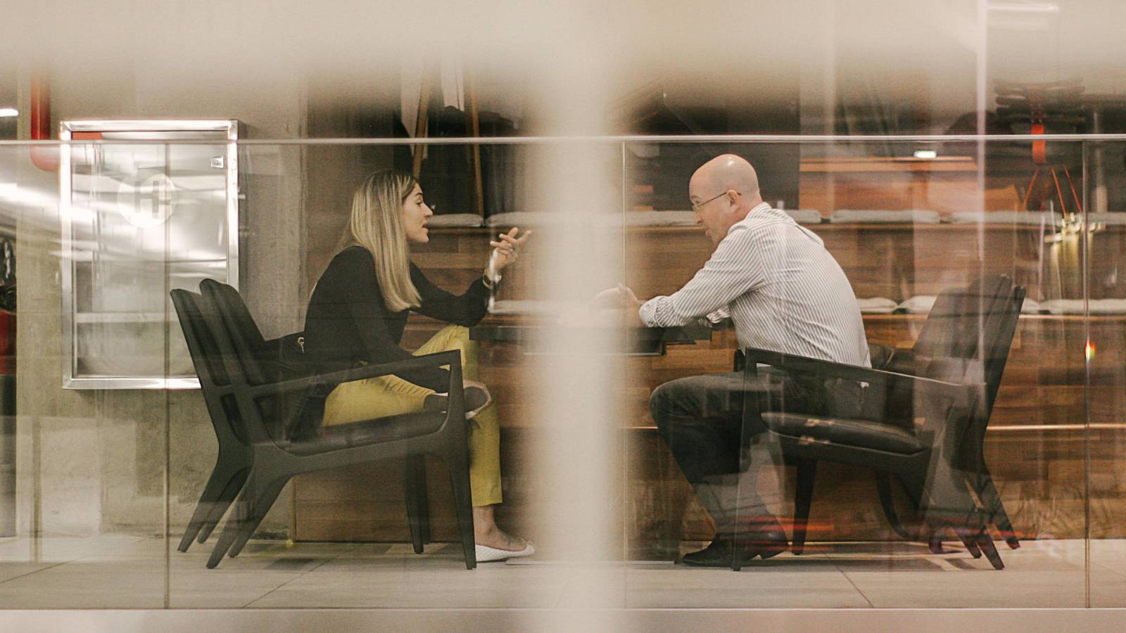 Confidential meeting about handling whistleblower reports