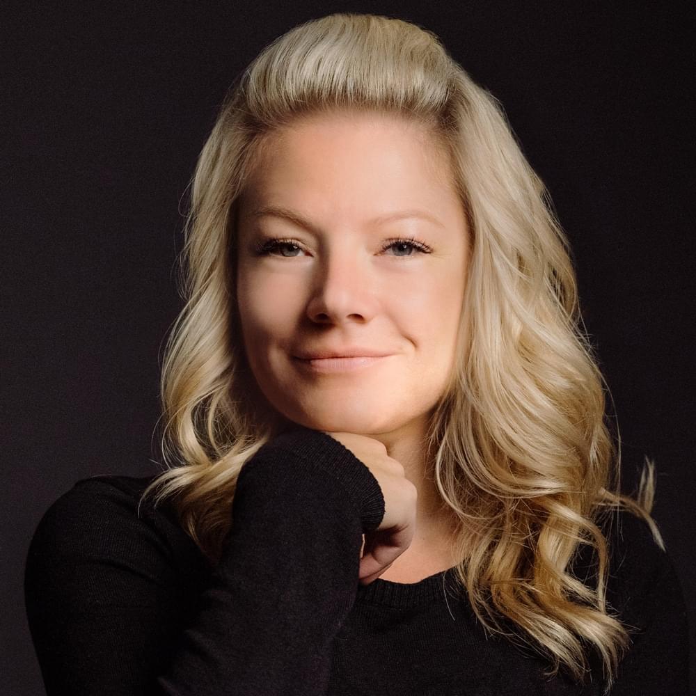 Corene Loewen