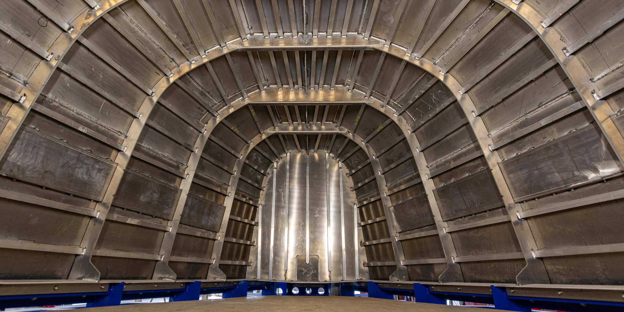 allures-horizon-47-aluminium-hull-structure