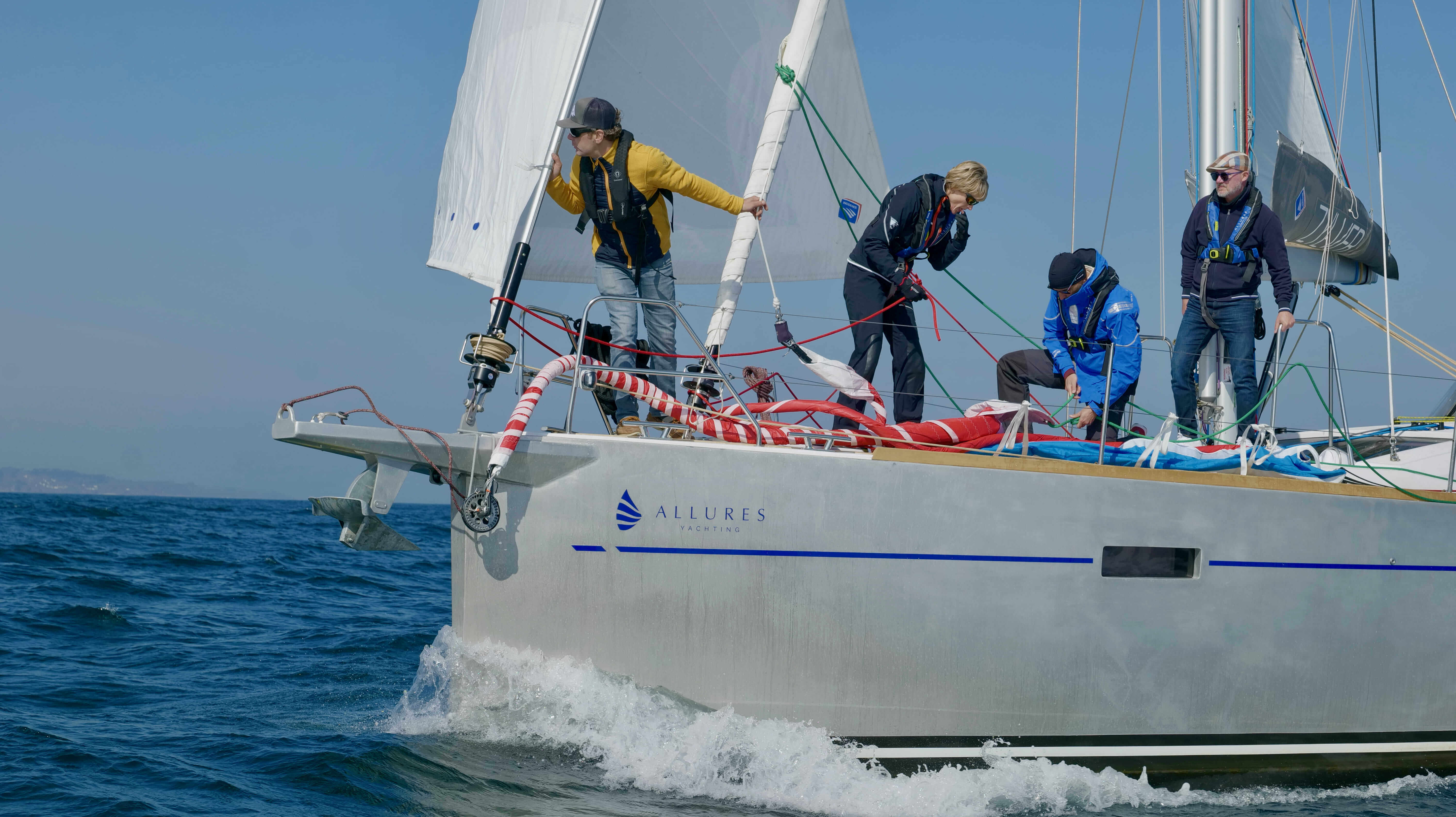 Owners’ Week 2025 – A week of bluewater cruising training for Allures owners