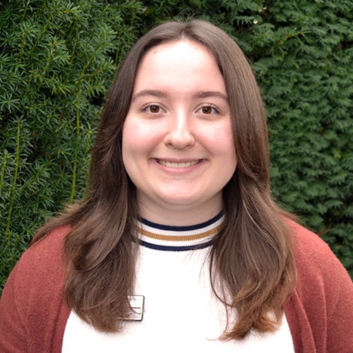 Ein Foto von Evelyn Teusch – Ergotherapeutin für Schmerztherapie