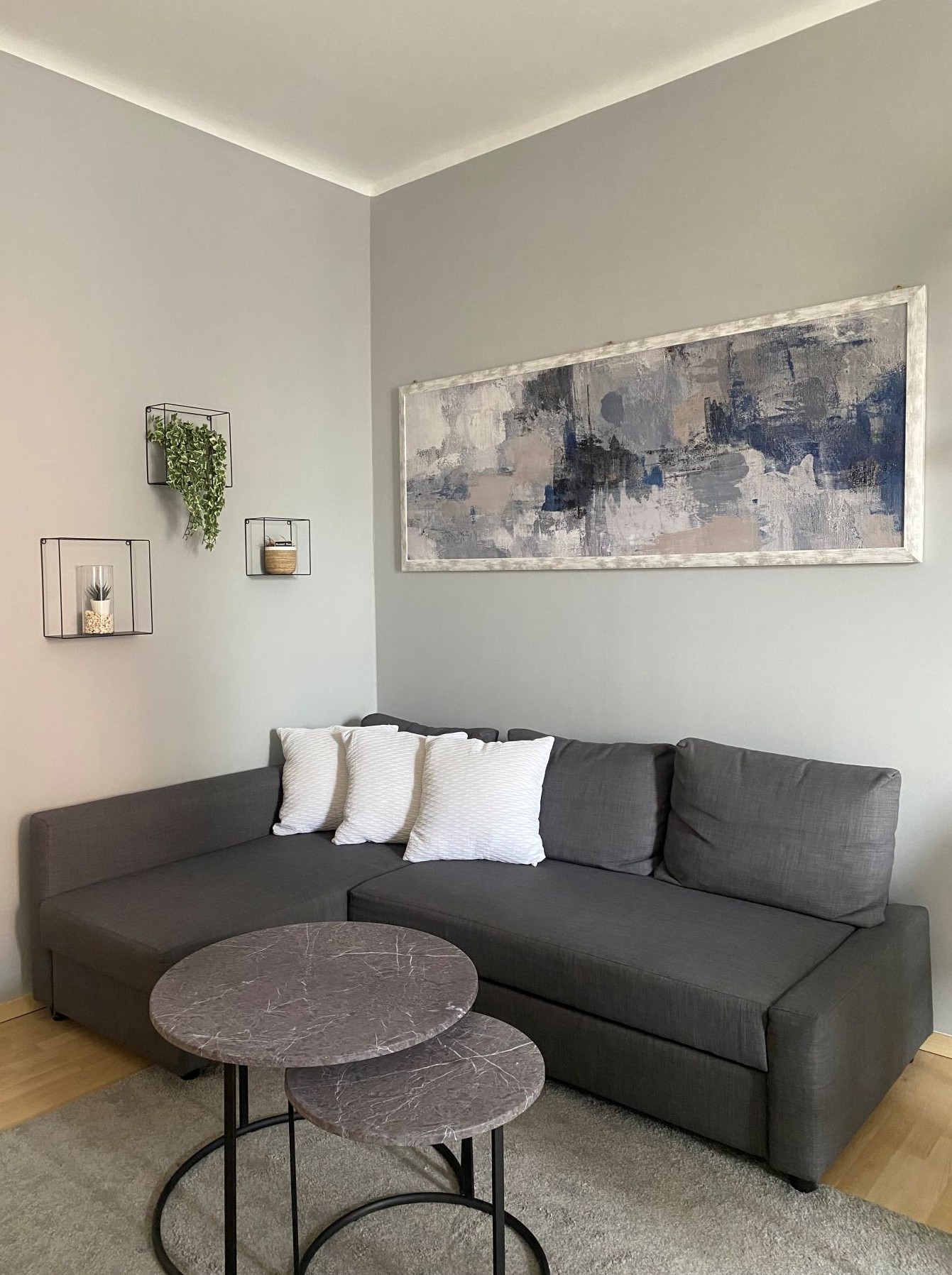 Chic Design Flat gallery image