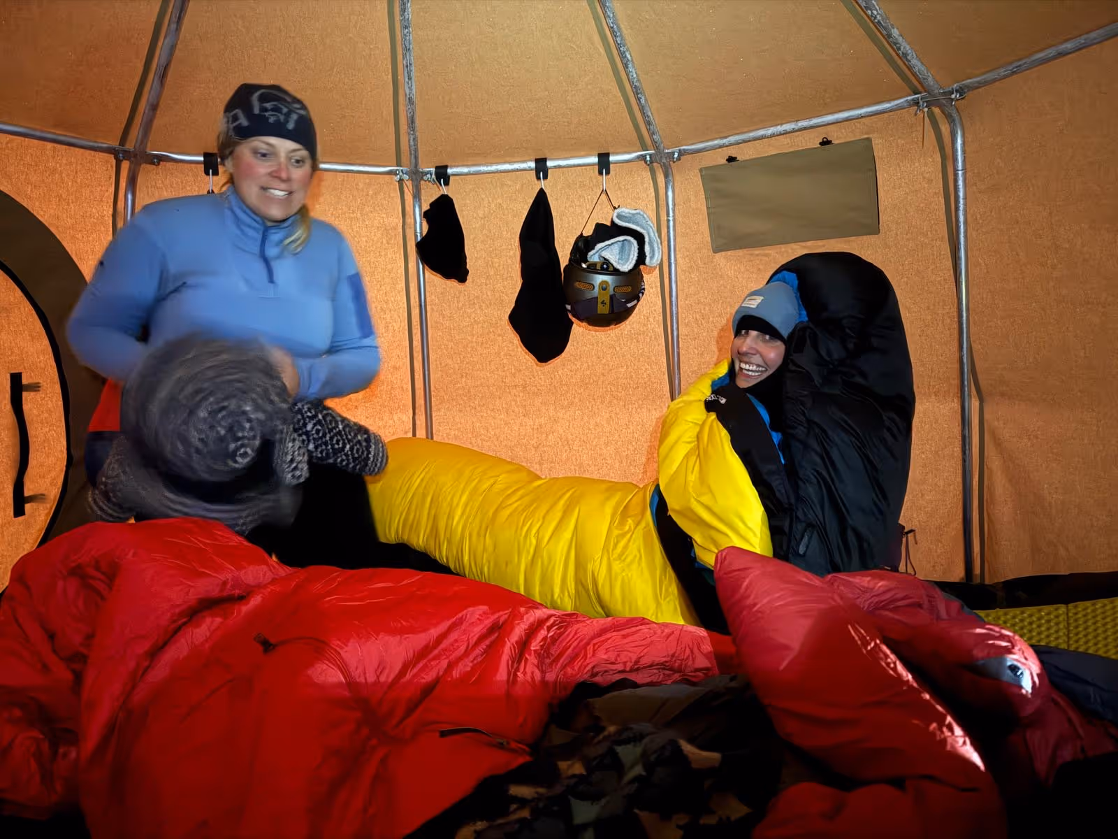 Ida and Nia in a cold tent in Svalbard