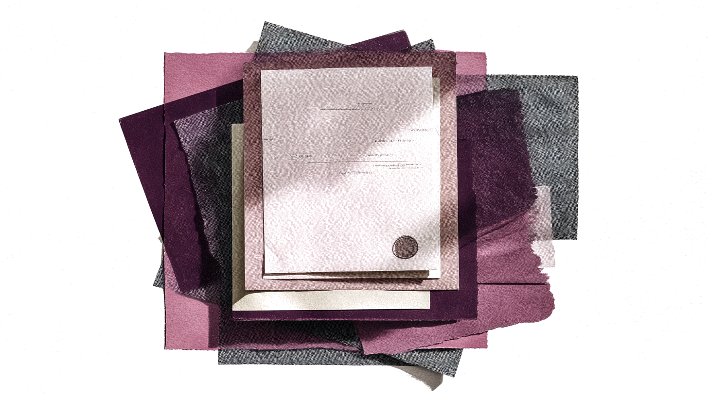 Officieel verzegelde brief op stapel referentiedocumenten — illustratie voor blog over referenties schrijven bij aanbestedingen