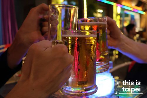 Cafe Dalida, a popular bar in the Ximen area. (Photos by KB, July 2025 / © This Is Taipei)