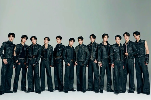 Bus the 1st Asia Fancon Tour