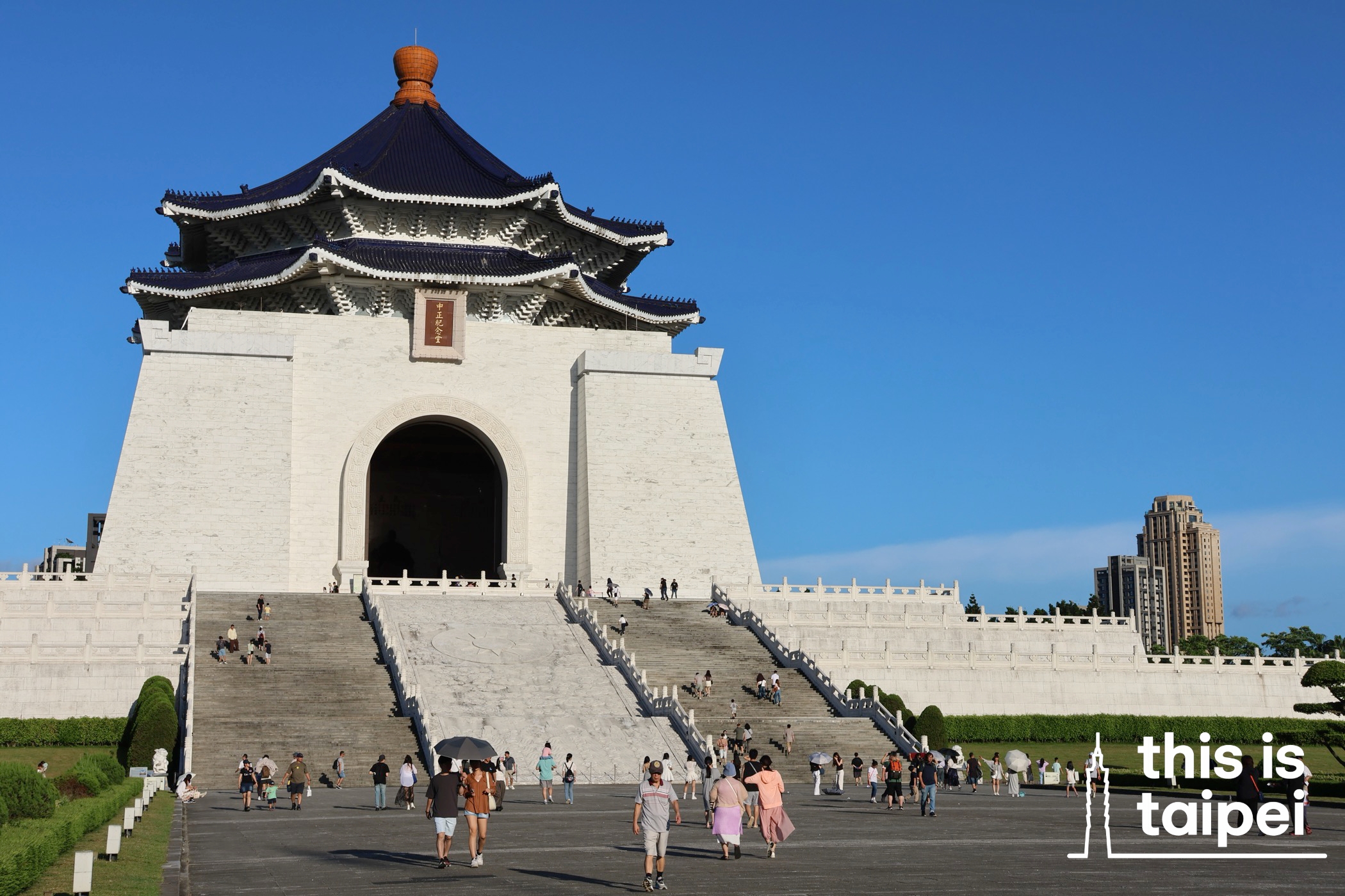 Chiang Kai-shek Memorial Hall in Zhongzheng District. (Photo by JT, May 2026 / © This Is Taipei)