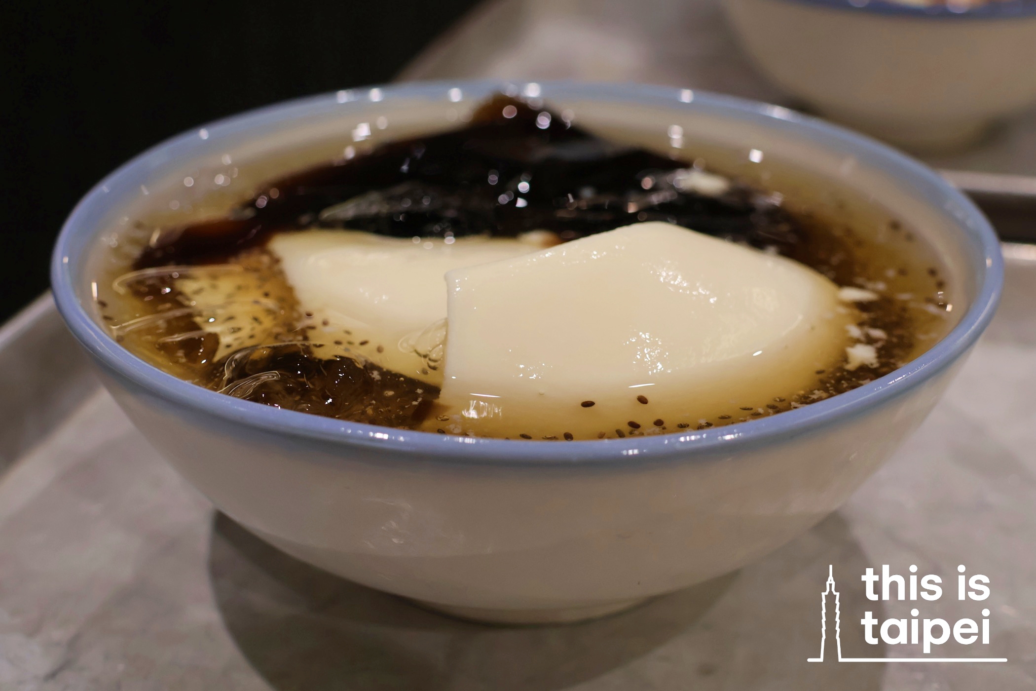 A portion of tofu pudding from Ron Museum in Zhongshan District. (Photo by KB, April 2026 / © This Is Taipei)