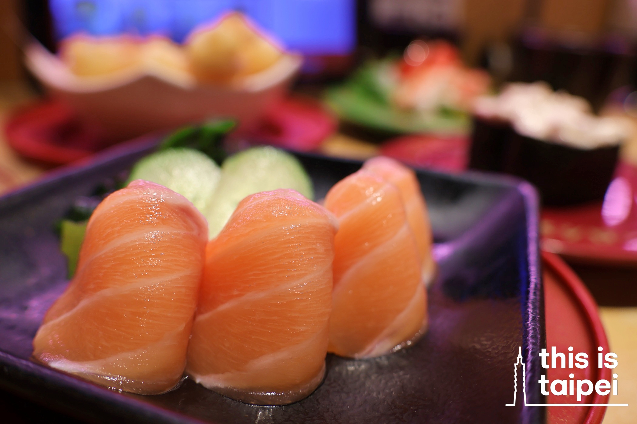 A portion of Salmon Sashimi from Sushiro in Zhongzheng District. (Photo by KB, August 2026 / © This Is Taipei)
