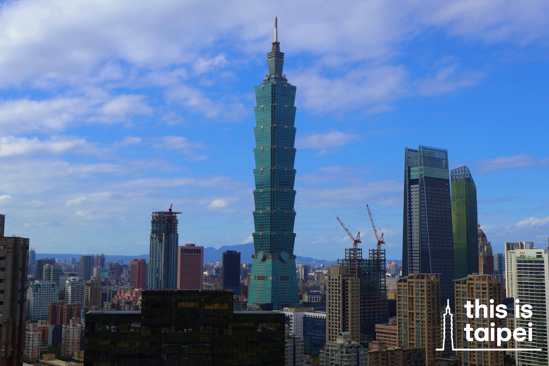 Elephant Mountain's view of Taipei 101  in Xinyi District. (Photo by KB, July 2026 / © This Is Taipei)