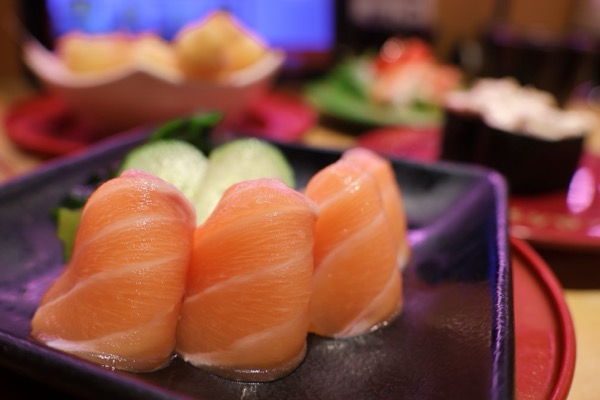Sushi conveyor belt chain restaurants to check out