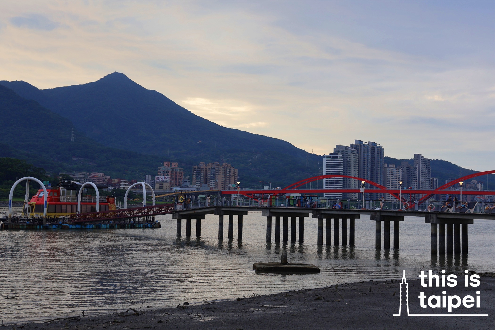 Guandu Wharf in Beitou District. (Photo by KB, August 2026 / © This Is Taipei)