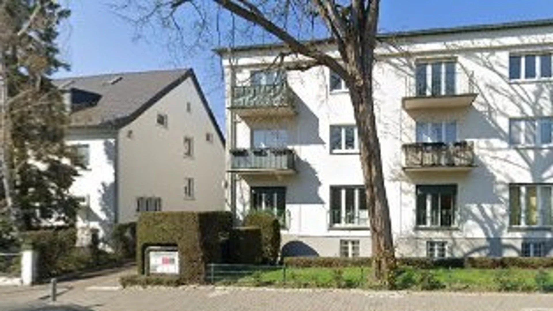 Location interior photo