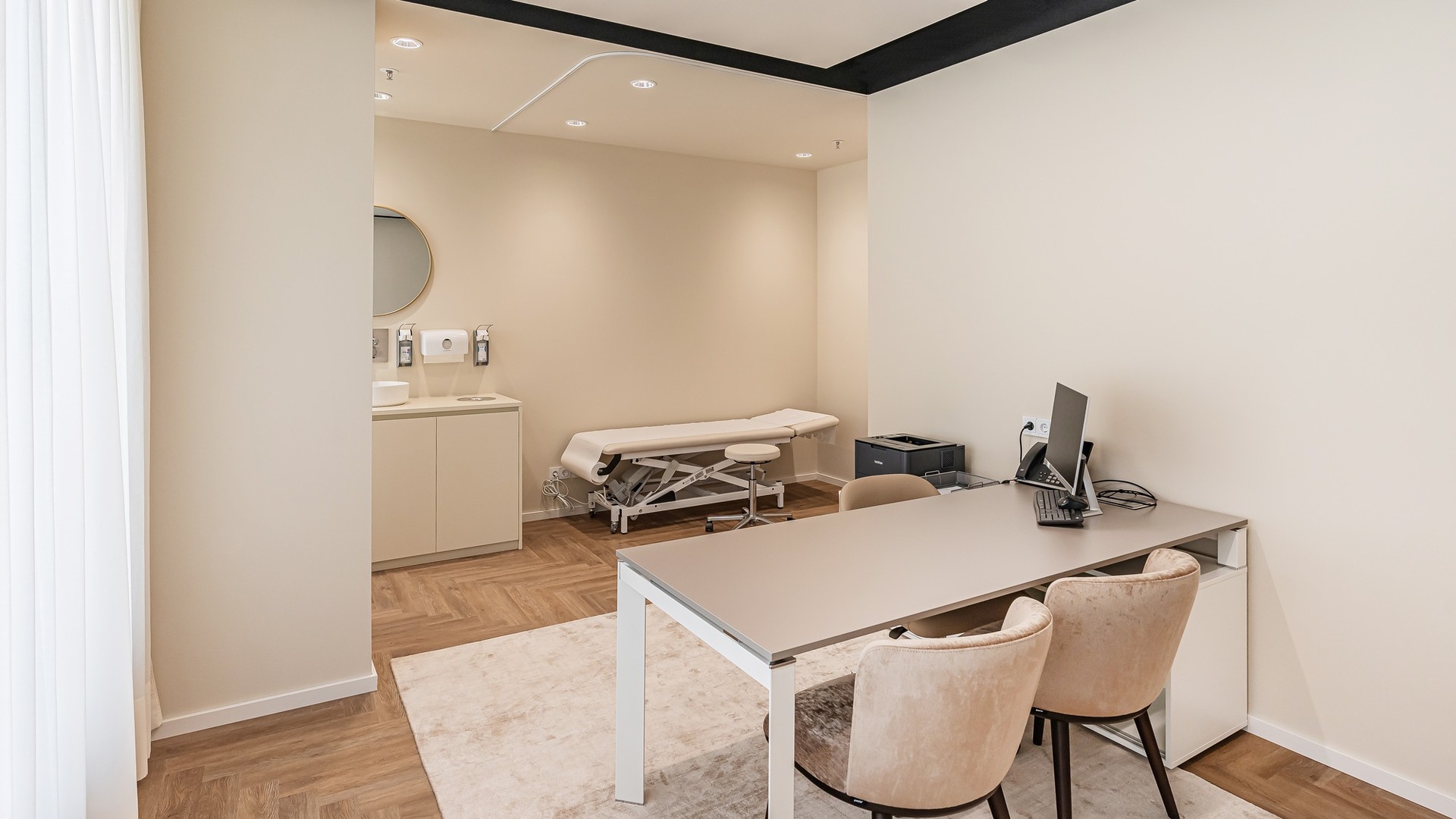 Location interior photo