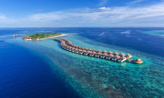 Hurawalhi Island Resort