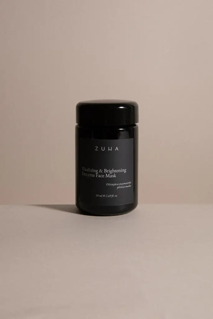 Oživujúca enzymatická pleťová maska