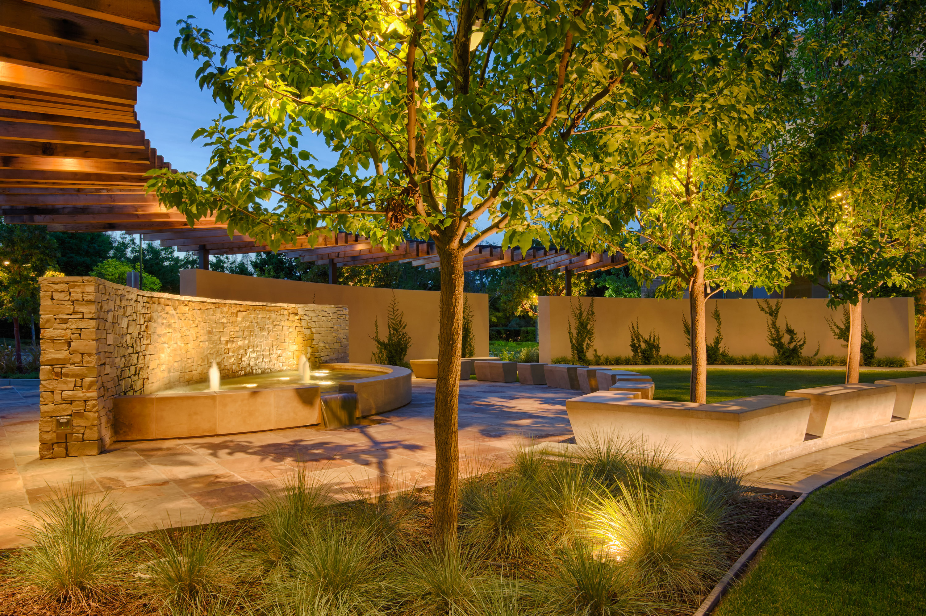 water fountain evening