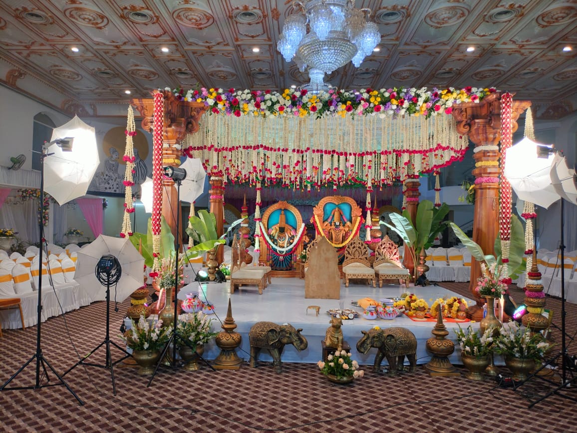 image of a gala dinner setup for an event planning service