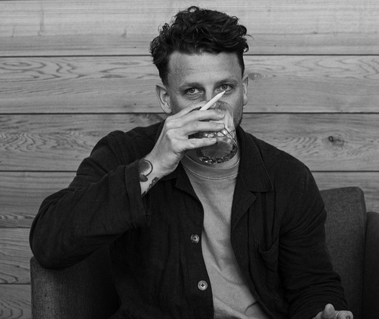 Joshua Noom Headshot