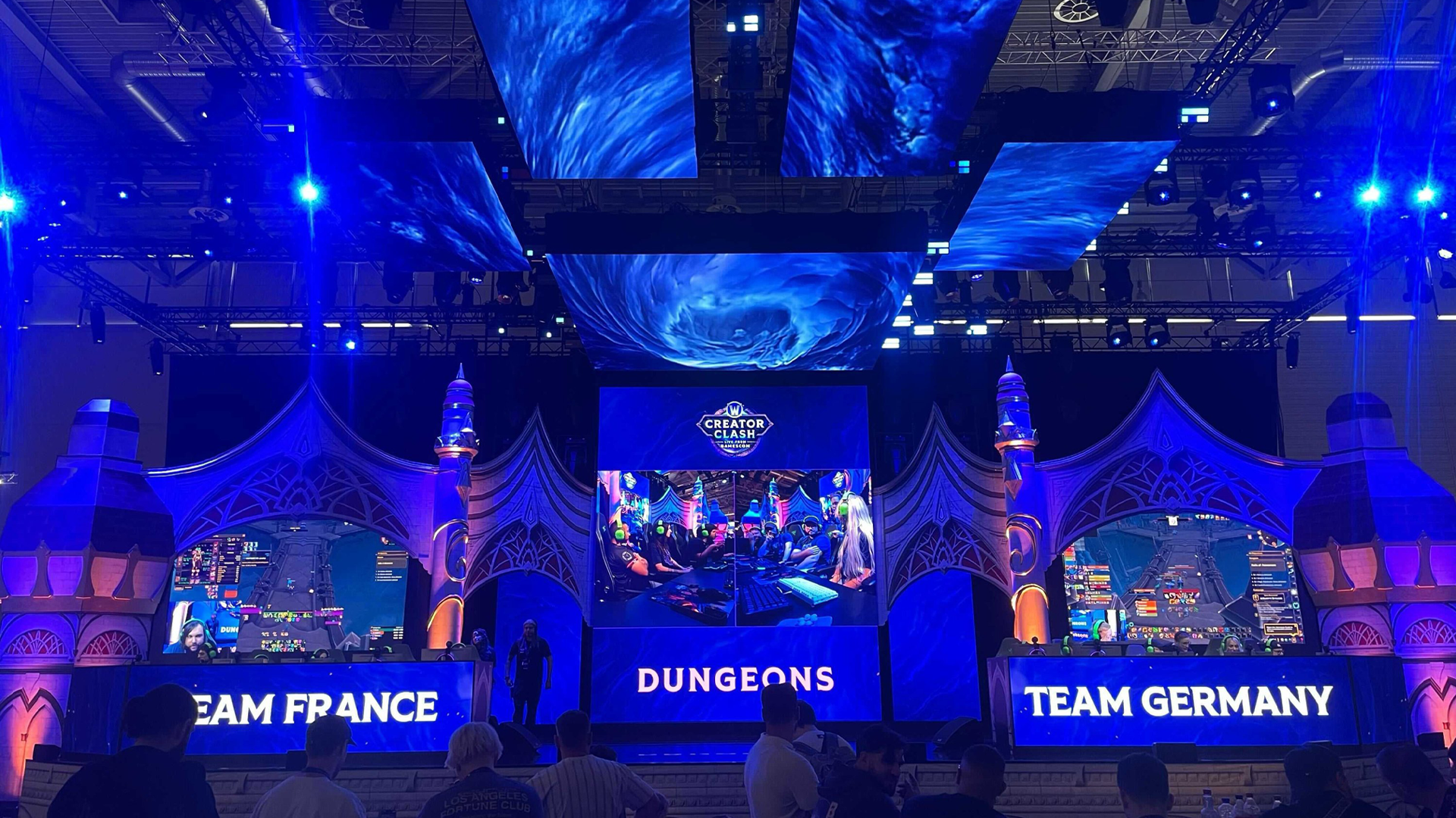 Pull up banner design