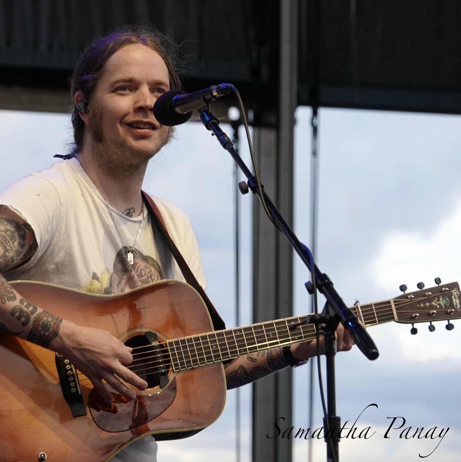 Billy Strings Outlaw Festival 6