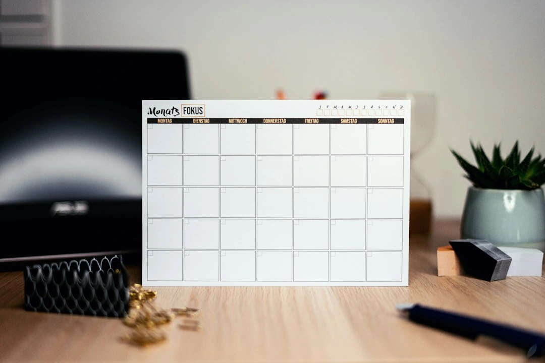 creative tax calendar with filing deadlines