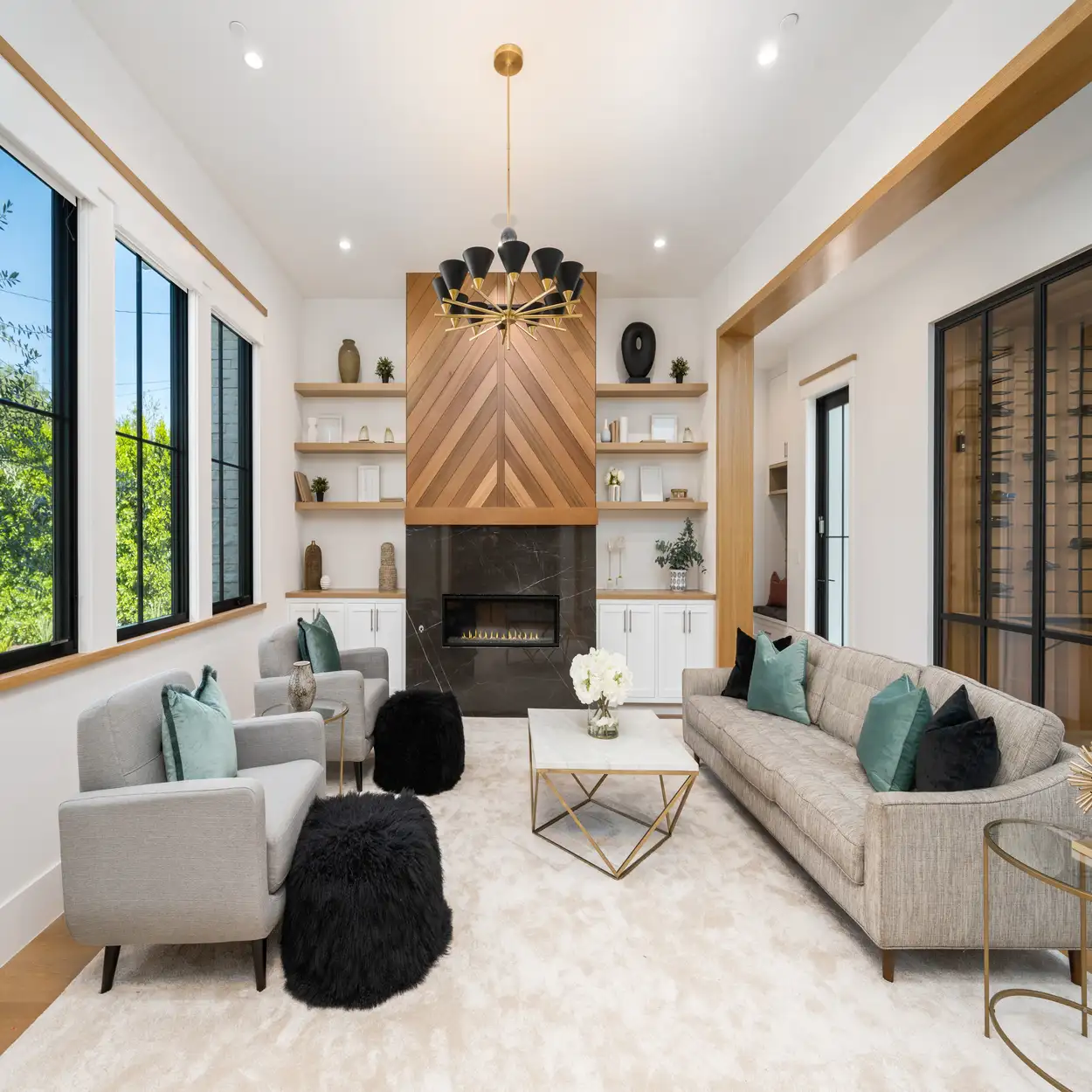 Home Renovation contractors in Larkspur, Colorado. Custom kitchens, baths, basements & full renovations by trusted local pros.