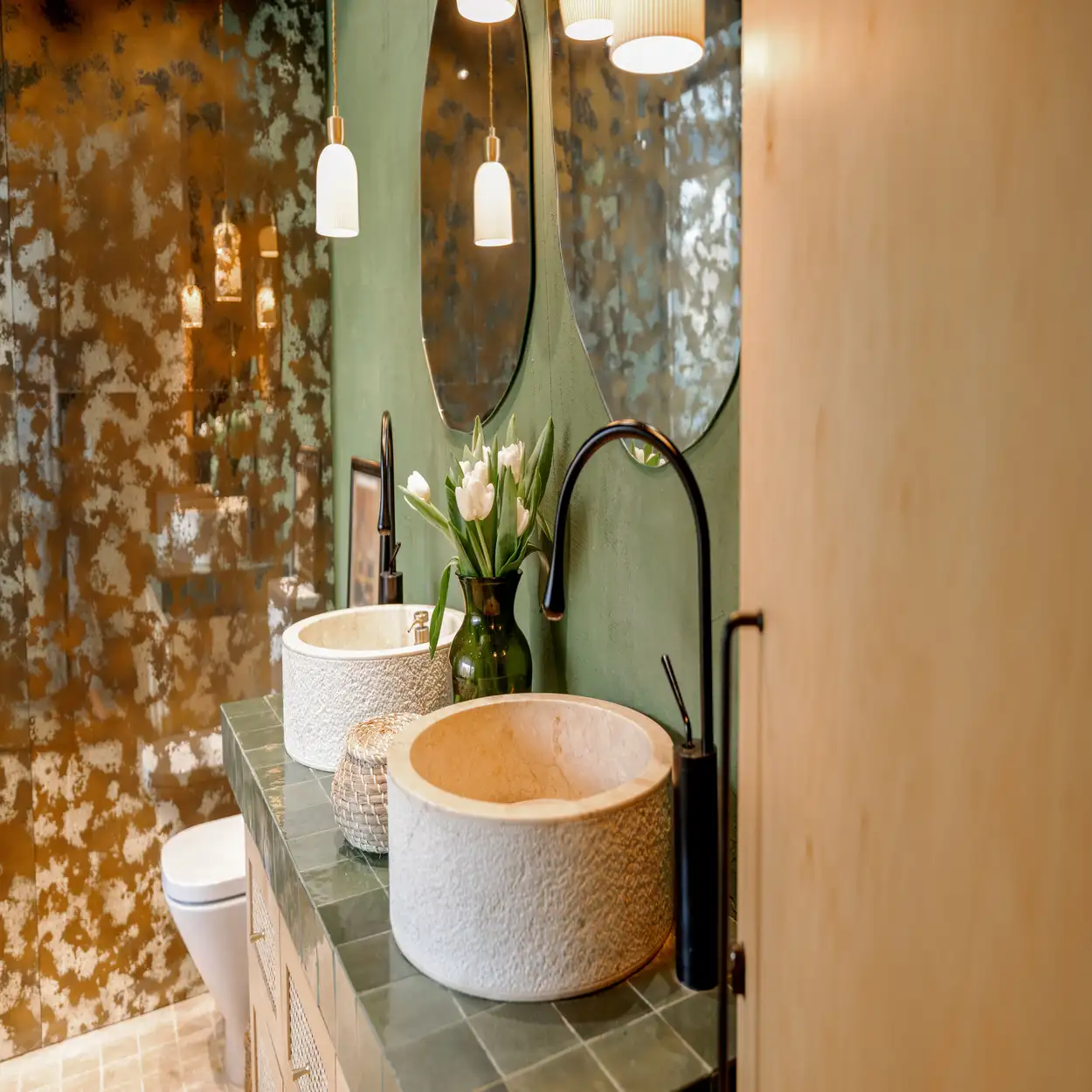 Which Kind of Lighting Is Best for Modern Bathrooms?. Lighting can make or break your bathroom design, especially in a modern bathroom. F