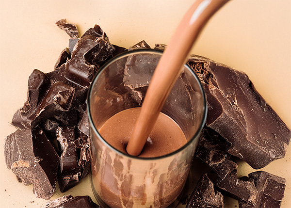Image of a delicious chocolate meal shake.