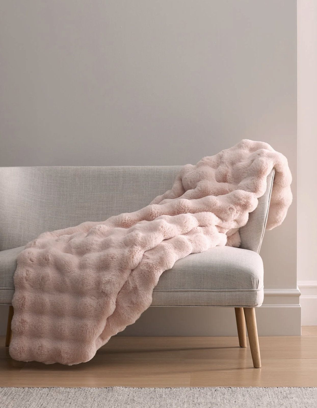 Cozy Earth Bubble Cuddle Blanket