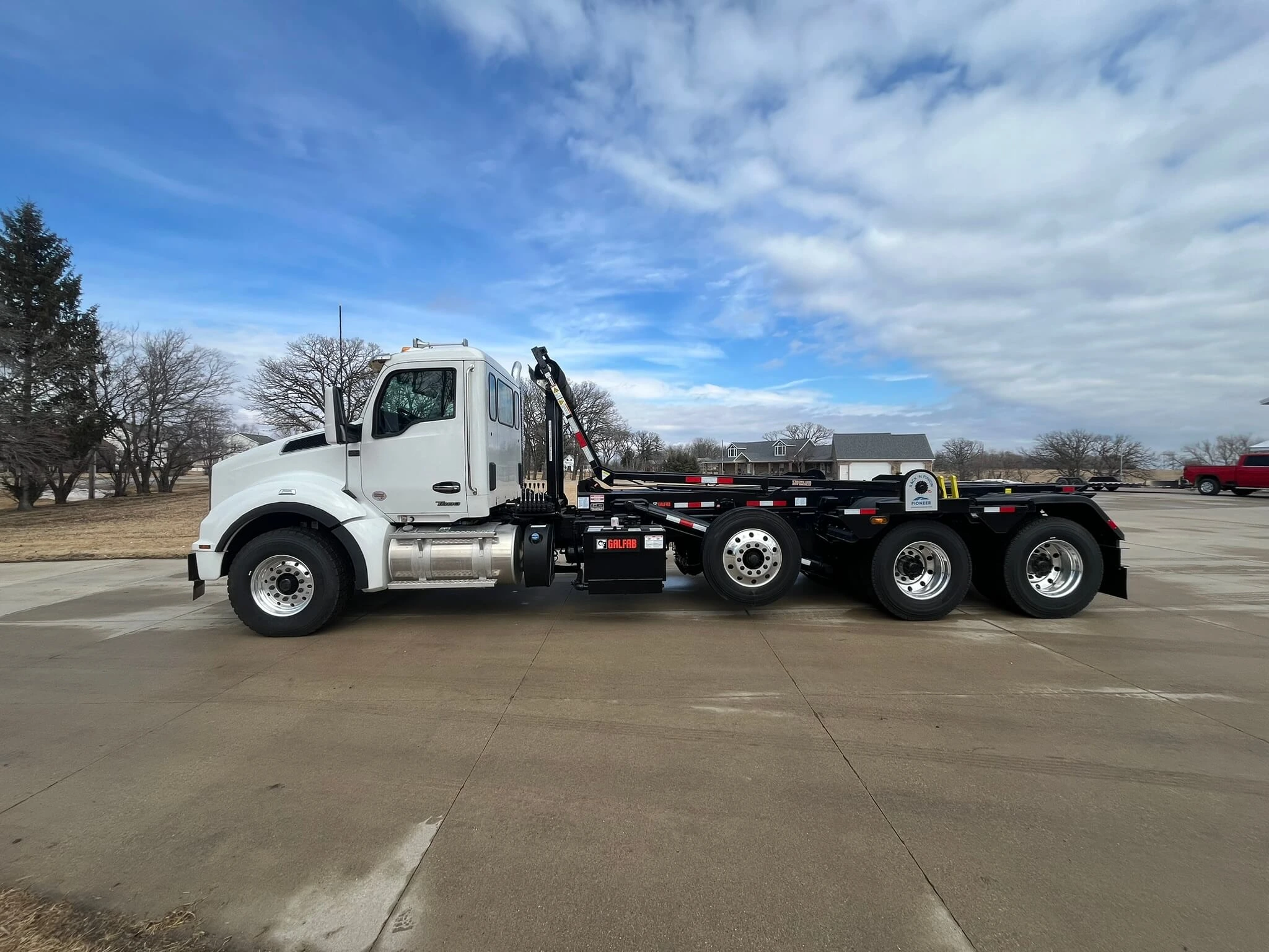 2024 Kenworth T880 Roll-Off Unit 17#1.2
