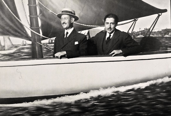 Foto: Ramón Lopez Rumayor con su sobrino Manuel Araluce Lopez Años 20.