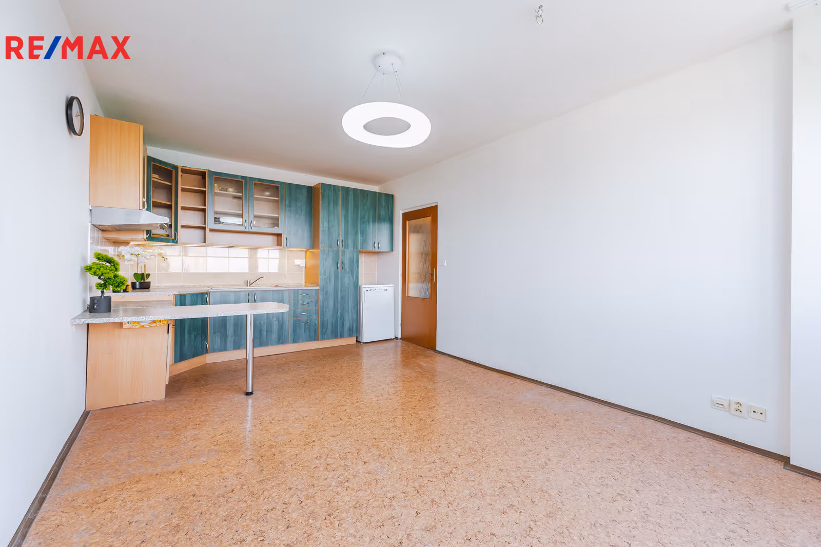 Pronájem bytu 2+kk, 36 m2, Praha