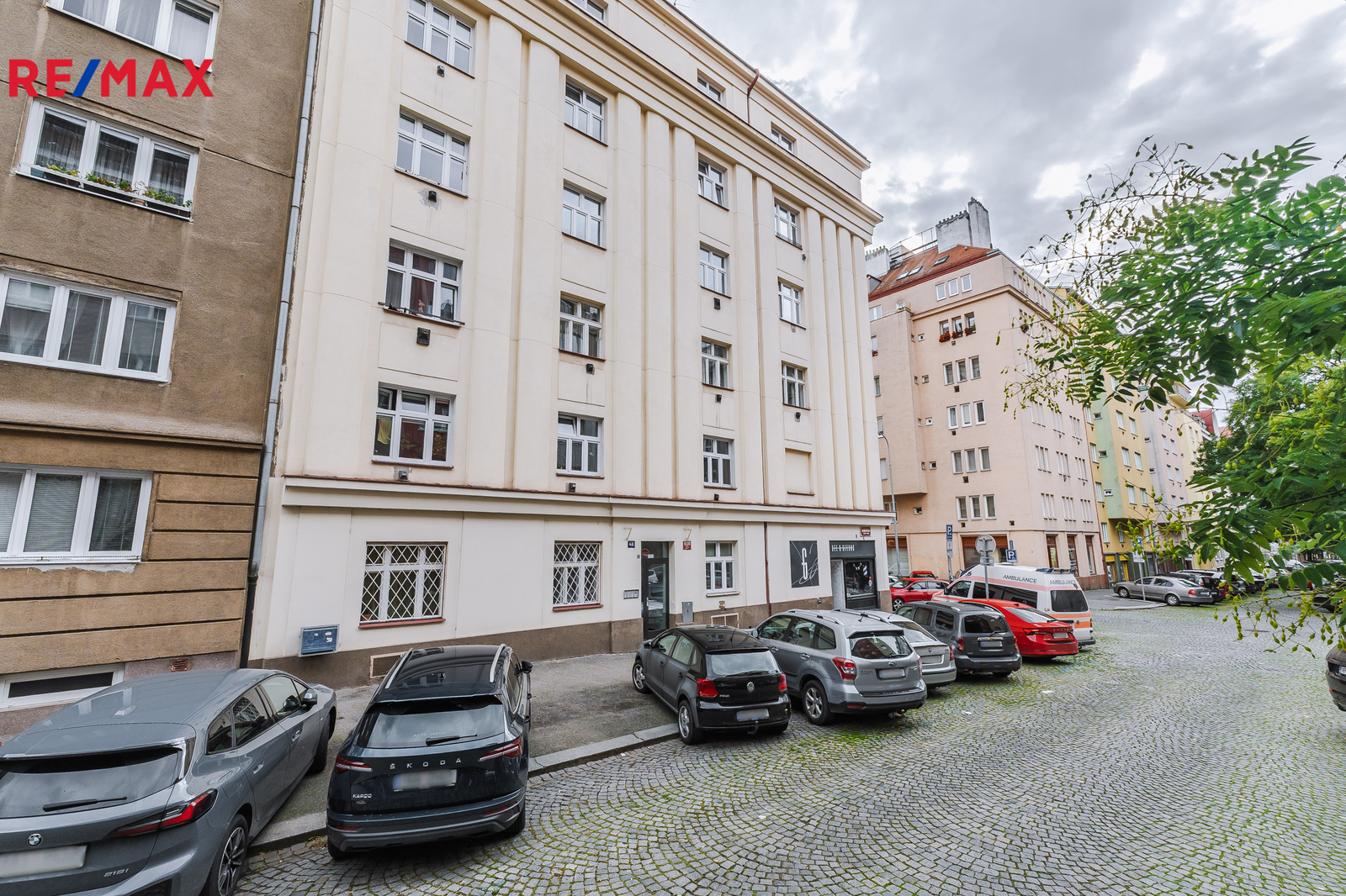Prodej bytu 2+kk, 42 m2, Praha