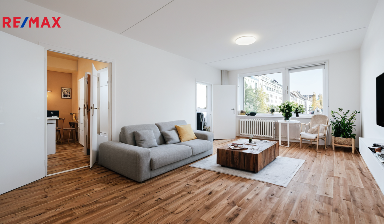 Pronájem bytu 1+kk, 29 m2, Praha