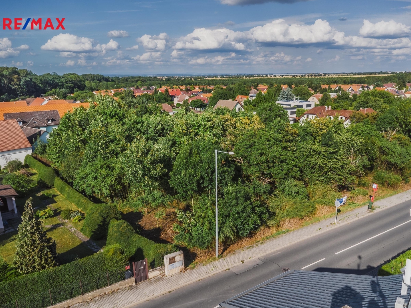 Prodej pozemku pro komerční výstavbu, 2143 m2, Praha