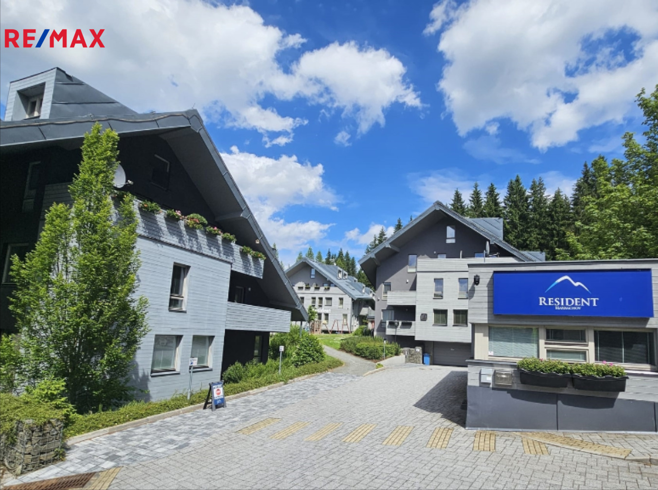 Prodej bytu 1+kk, 32 m2, Harrachov