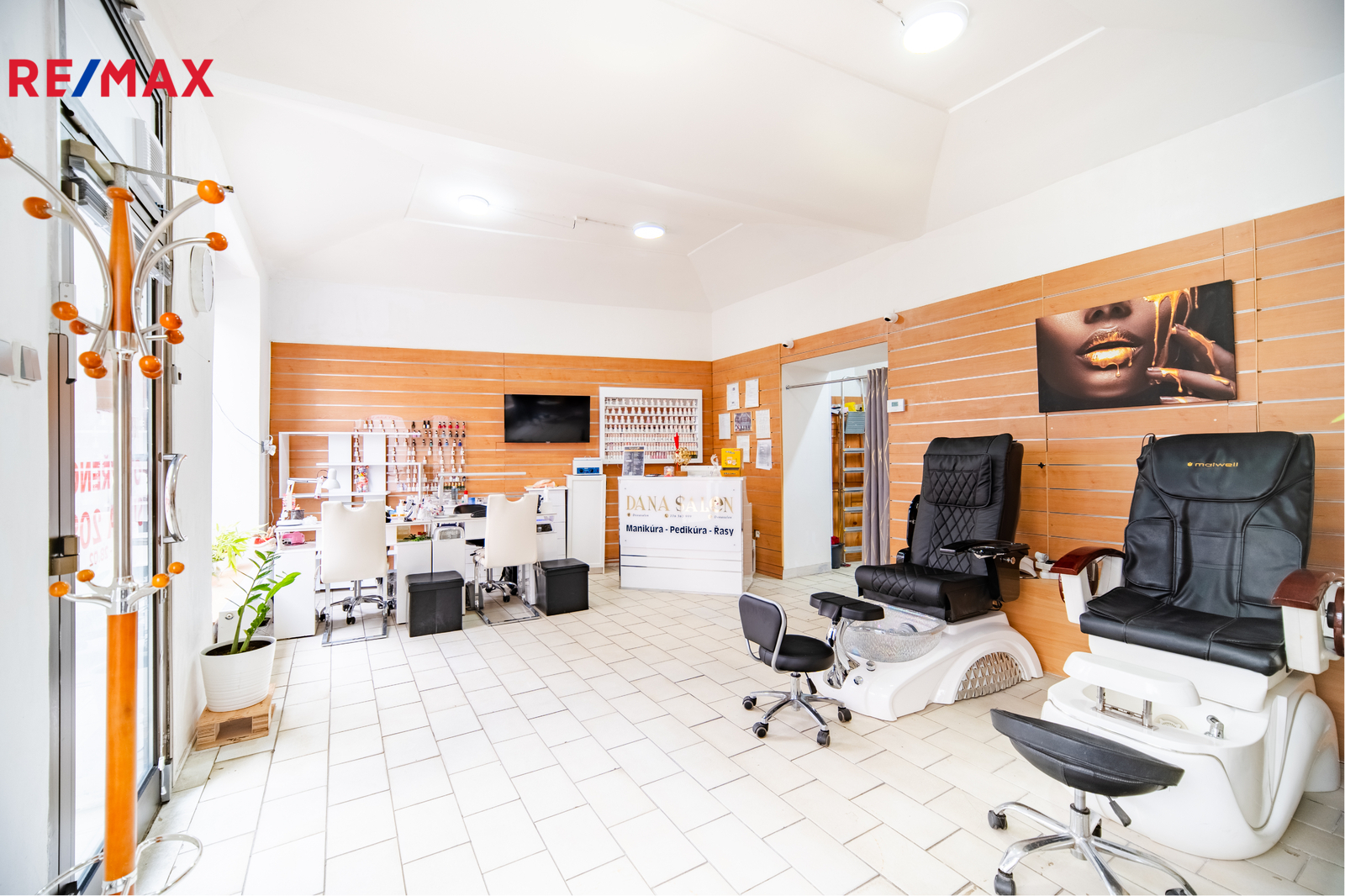 Pronájem obchodního prostoru, 55 m2, Praha