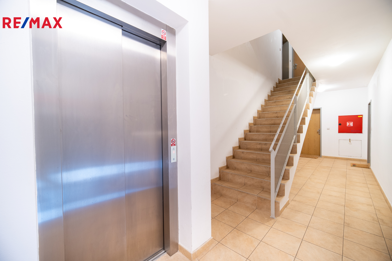 VÝTAH OBYTNÉHO DOMU