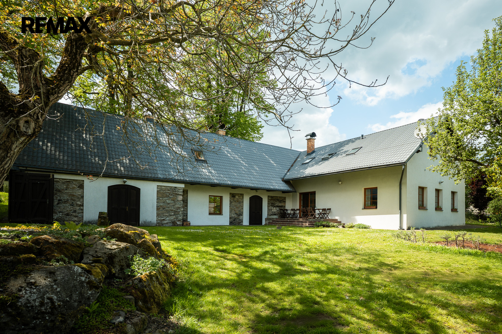 Prodej zemědělské usedlosti, 800 m2, Holetín